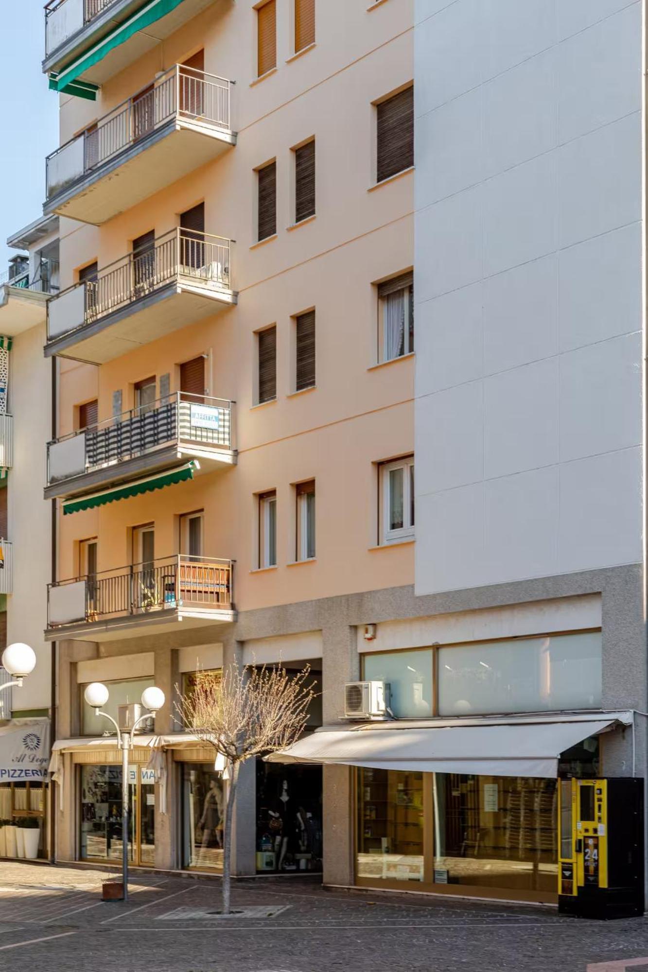 Sunny Home, Appartamento In Centro E Vicino Alla Spiaggia Grado Exterior photo